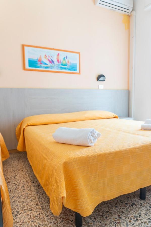 B&B Hotel Villa Nora Bellaria-Igea Marina Exteriör bild