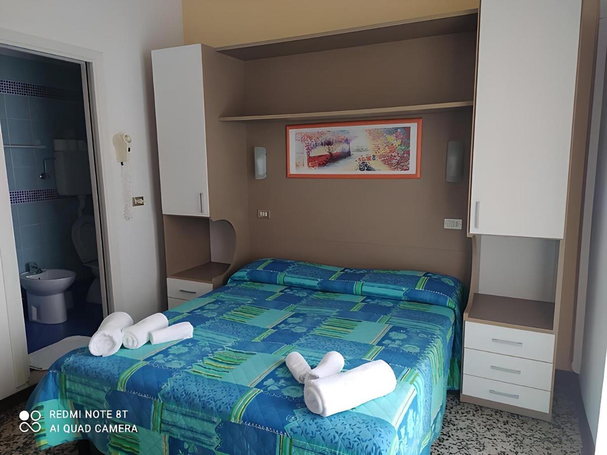 B&B Hotel Villa Nora Bellaria-Igea Marina Exteriör bild